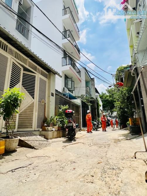 [Tân Phú] Bùi Xuân Phái - 97m² -Ngang hiếm 6,05m - Dòng tiền 20tr/tháng-Gần ĐH.Công Thương - 2