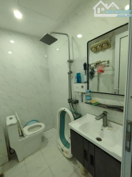 BÁN CHUNG CƯ A2  MINH KHAI, CẠNH TIMES CITY, 80M2, 2 NGỦ, 2WC, FUL ĐỒ CHỈ 4,15 TỶ - 2