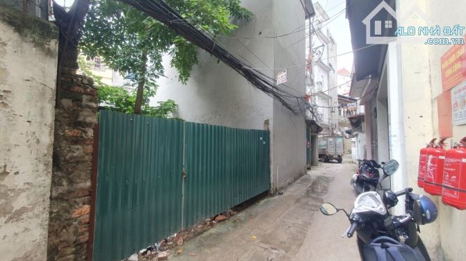 BÁN MẢNH 65M2 ĐẤT NGÕ CỔ NHUẾ THÔNG PHẠM VĂN ĐỒNG MT 4,6M GIÁ HƠN 7 TỶ - 2