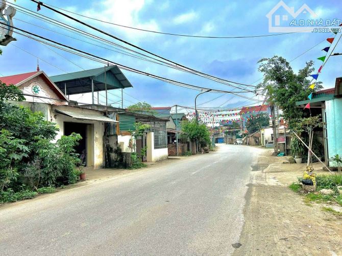 BÁN ĐẤT ĐÔNG YÊN - LÔ GÓC - KING DOANH - Ô TÔ TRÁNH 212M MẶT TIỀN 15M GIÁ 5.5 TỶ - 2