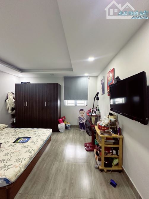 HẺM OTO NHỰA 8M – PHƯỜNG 4 TÂN BÌNH DT: 60M2 -NHỈNH 11TỶ - 2