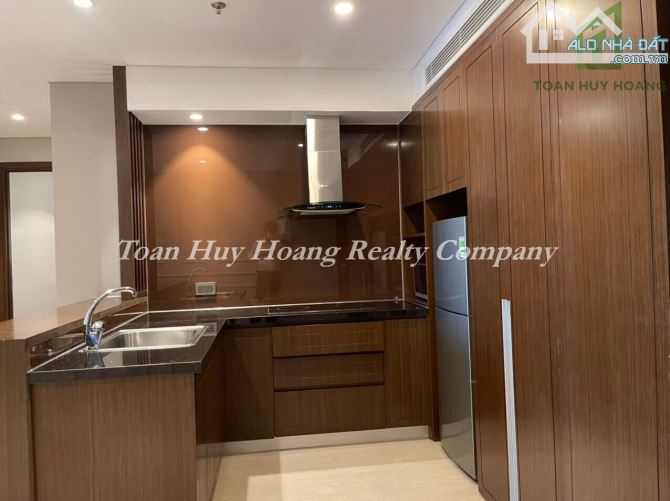 Cho thuê căn hộ Alphanam Luxury Apartment 2PN diện tích 100m2 giá tốt-TOÀN HUY HOÀNG - 2