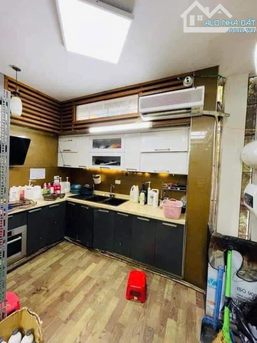PHÂN LÔ NGUYỄN CHÍ THANH, NGÕ THÔNG, VỈA HÈ, Ô TÔ TRÁNH, THANG MÁY, KINH DOANH, Ở NGAY. - 2