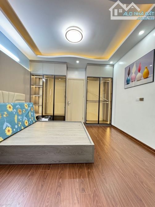 LÊ VĂN LƯƠNG NHÀ DÂN XÂY ĐẸP-FULL NỘI THẤT-2 THOÁNG-SỔ ĐỎ VUÔNG ĐẸP-32M2 NHỈNH 5 TỶ CÓ TL - 3