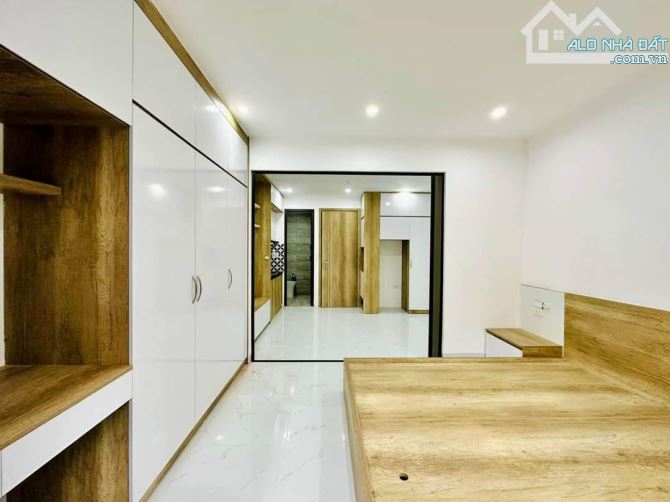 Đầu Tư Dòng Tiền Tòa Nhà CHDV Vương Thừa Vũ Ngã Tư Sở 69m2x7T, 17 tỷ 9 - 3