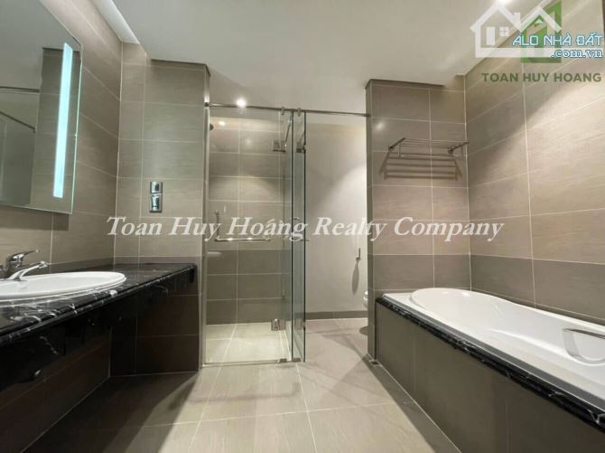 Cho thuê căn hộ Alphanam Luxury Apartment 2PN diện tích 100m2 giá tốt-TOÀN HUY HOÀNG - 3