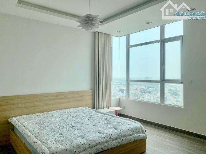 Siêu phẩm Penthouse 7PN - nội thất cao cấp - view Landmark - giá bán nhanh, chỉ 29 tỷ - 36