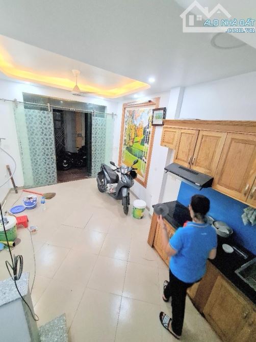 Bán nhà đ.Tam Trinh, gần phố, 30m2, 3 ngủ rộng, sổ nở hậu. - 4