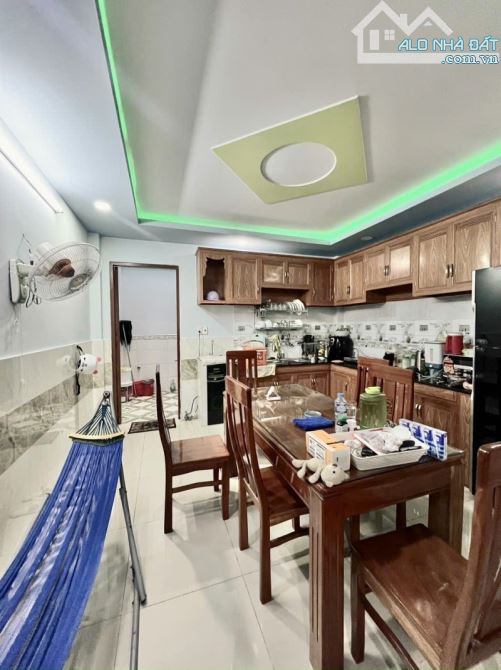 HẺM Ô TÔ TRÁNH, TỈNH LỘ 10, BÌNH TRỊ ĐÔNG B, BÌNH TÂN, 5 TẦNG ĐÚC, 68M2, 7.2 TỶ - 4