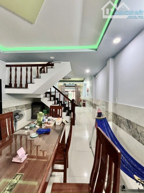 HẺM Ô TÔ TRÁNH, TỈNH LỘ 10, BÌNH TRỊ ĐÔNG B, BÌNH TÂN, 5 TẦNG ĐÚC, 68M2, 7.2 TỶ - 5