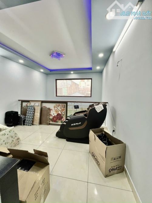 HẺM Ô TÔ TRÁNH, TỈNH LỘ 10, BÌNH TRỊ ĐÔNG B, BÌNH TÂN, 5 TẦNG ĐÚC, 68M2, 7.2 TỶ - 7