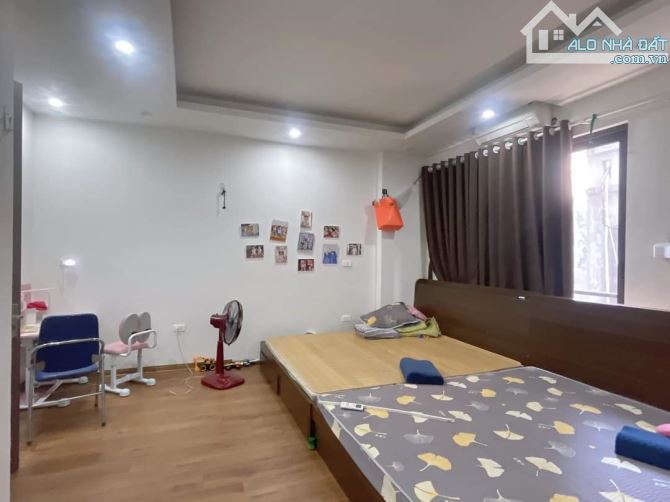 BÁN NHÀ ĐẠI ĐỒNG - HOÀNG MAI- 60M2, 5 TẦNG, MT 5M - PL OTO CHẠY VÒNG QUANH, Ô CHỜ THANG MÁ - 8