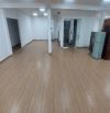 Sàn tầng 2 thông 200m2 dạy học, vp, kho, Định Công, 20triệu/th