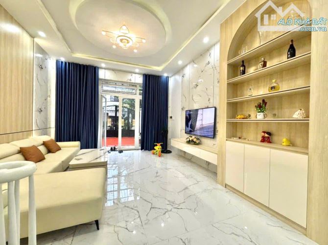 BÁN GẤP NHÀ KHU VIP NAM VIỆT Á 4 TẦNG GẦN NGUYỄN ĐÌNH CHIỂU CHỈ 7 TỶ X