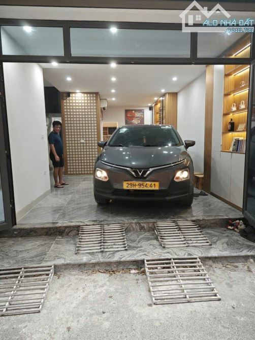 Bán nhà MAI DỊCH, kinh doanh, vỉa hè, ô tô , nhà dân xây, DT 65m2, 6 TẦNG, chỉ 15 TỶ