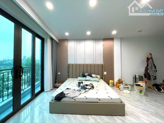 SÁT MẶT HỒ LINH QUANG 52M2 - 6 TẦNG- 13.76 TỶ- MẶT TIỀN 6.5M - ĐỐNG ĐA