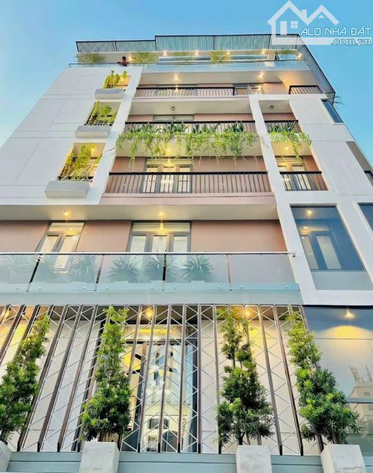 Nhà 7 tầng Ngay CityLand P10 Full nội thất cao cấp mới xây chưa ở