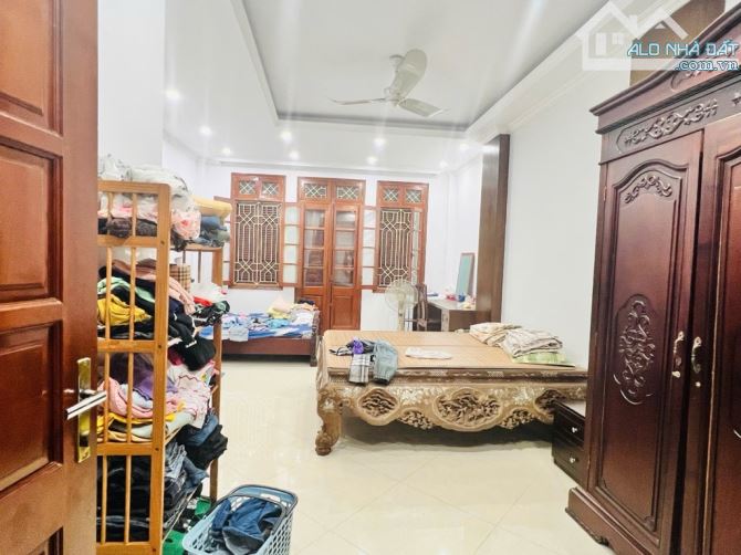 B.ÁN NHÀ HỒNG HÀ – BA ĐÌNH - MẶT PHỐ - VỈA HÈ - KINH DOANH –SỔ PHÂN LÔ ĐẸP – 27 TỶ