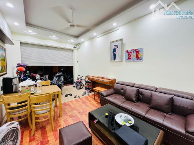 Bán Nhà đẹp Phố Phú Đô, Nam Từ Liêm, Tặng Full Nội Thất,Gần Lê Quang Đạo. 52m2. 11,2 Tỷ - 1