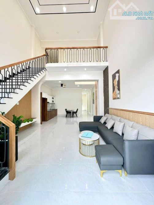 BÁN NHÀ GÁC LỬNG NGAY BỬU LONG - 1