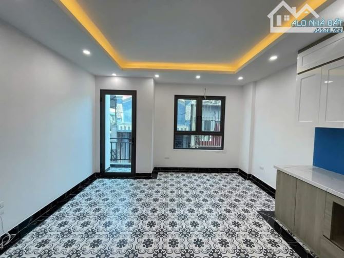 Nhà mới 7 tầng, Thang máy, full Nội Thất, TT Nam Từ Liêm , Phú Đô, Gần ĐL Thăng Long. 30Tỷ