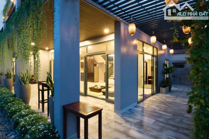 VILLAS ĐẲNG CẤP - NGAY BIỂN AN BÀNG - PHÂN LÔ - 700M2 - 3 TẦNG - 10 PHÒNG - GIÁ 55 TỶ - 1