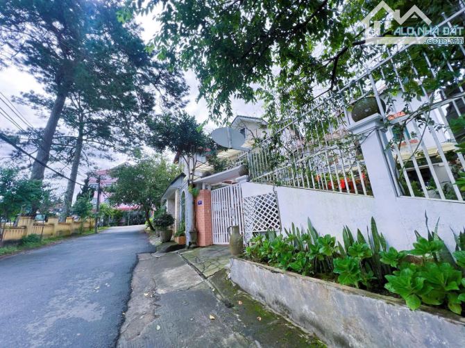BÁN GẤP CĂN BIỆT THỰ THUẬN TIỆN NGHĨ DƯỠNG TẠI TRUNG TÂM CÔ GIANG P9 ĐÀ LẠT - 2