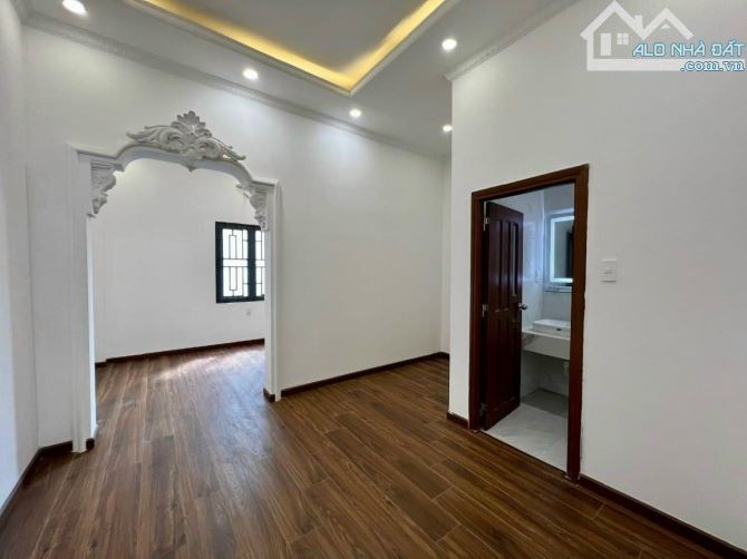 Nhà 3 lầu 100m2 mặt tiền Trần Hoàng Na, có thang máy - 13,99 tỷ, T lượng (giá cũ 14,9 tỷ) - 7