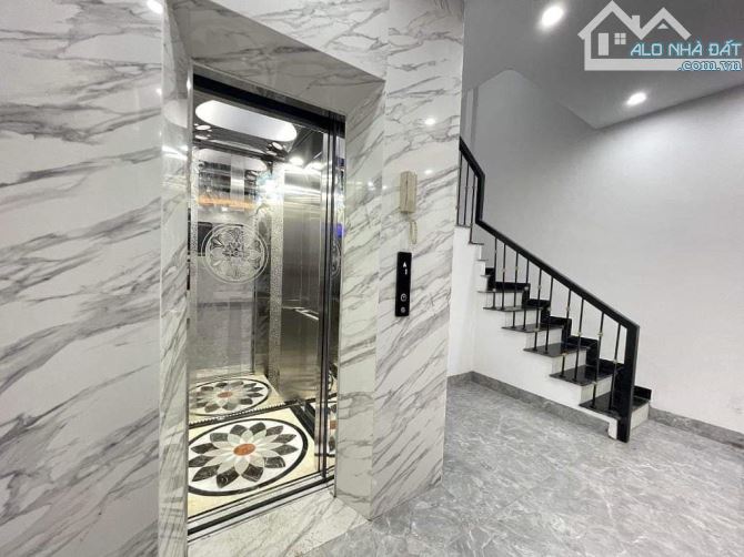 Bán nhà phố Miêu Nha, Tây Mỗ 40m2. Đường Ôtô tránh trục chính kinh doanh. Thang máy sẵn - 1