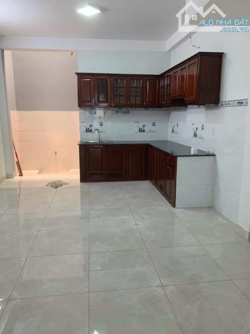 🏡 880tr Ngay Trung Tâm Chợ Phú Lợi, MT Trịnh Quang Nghị ,Cô Ba bán gấp nhà Sổ Hồng Riêng - 4