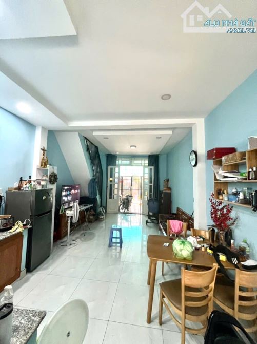 Bán Nhà 2 Tầng Hẻm Xe Hơi 53m2_4.1x13m QL13 Hiệp Bình Phước Thủ Đức Vào Ở Ngay