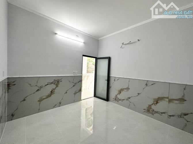 Bán gấp nhà sân vườn trước sau sát KDC Tân Phong, sổ riêng thổ cư, sau giáo xứ Thuận Hòa - 10