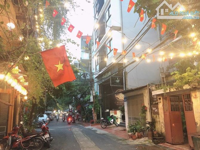 Cực hiếm, bán gấp nhà Mỗ Lao Hà Đông, 33m2 gần phố ô tô, 33m2 MT4m giá 2.7 tỷ - 1