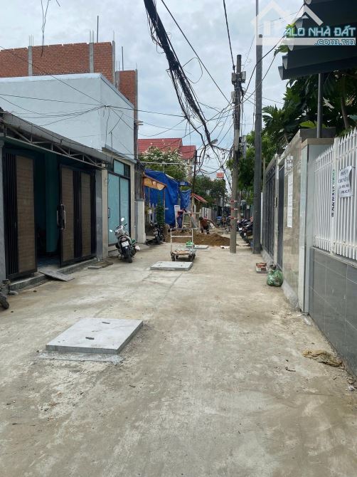 BÁN ĐẤT TẶNG NHÀ - TRẦN XUÂN LÊ - ĐƯỜNG NHỰA Ô TÔ THÔNG HUỲNH NGỌC HUỆ  - NHỈNH 3 TỶ - 2