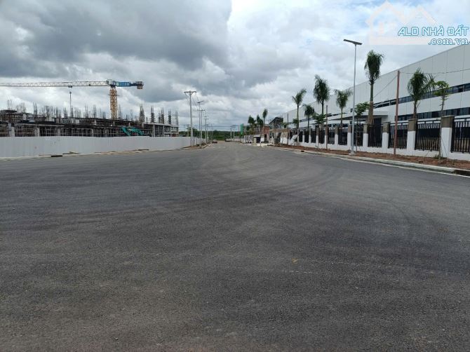 Cần Bán 1 cặp ngay Khu Công Nghiệp Bắc Đồng Phú B - 2