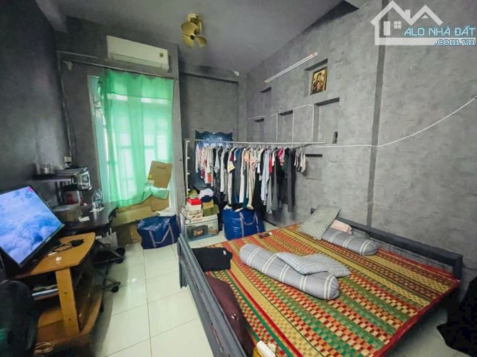 🏡 Nhà 3 Tầng Mới Đẹp - 3PN - Giá Chỉ 3.35 Tỷ - Hẻm Đình Nghi Xuân, Bình Tân! - 2