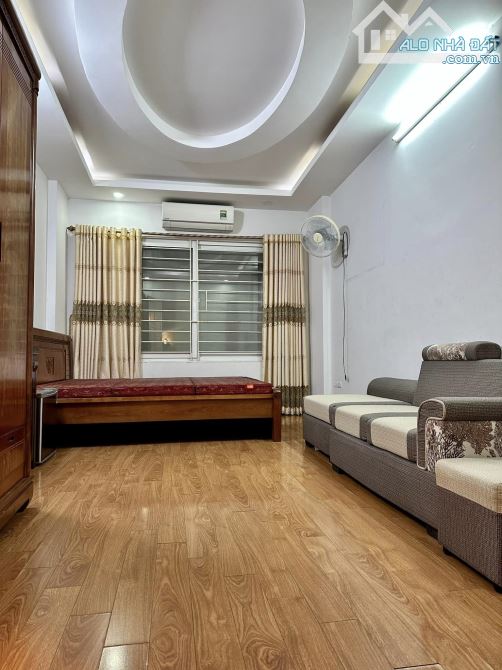 Cực hiếm, bán gấp nhà Mỗ Lao Hà Đông, 33m2 gần phố ô tô, 33m2 MT4m giá 2.7 tỷ - 2