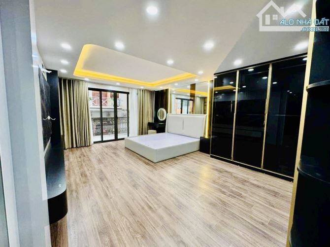 Bán toà văn phòng Đền Lừ, 52m2, 6 tầng, THANG MÁY, Gara ô tô, vừa ở vừa làm văn phòng - 2