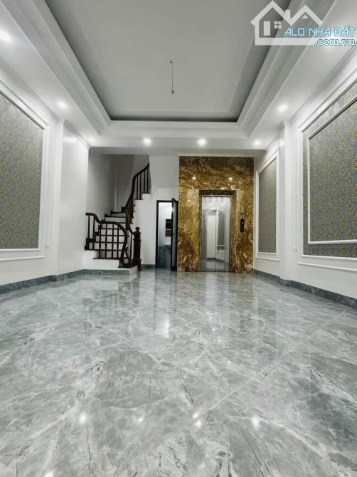 DỌC BÚN, VĂN KHÊ 50M2,7 TẦNG, THANG MÁY, THÔNG SÀN, PHÂN LÔ VỈA HÈ, Ô TÔ TRÁNH SÁT CHỢ KD - 3