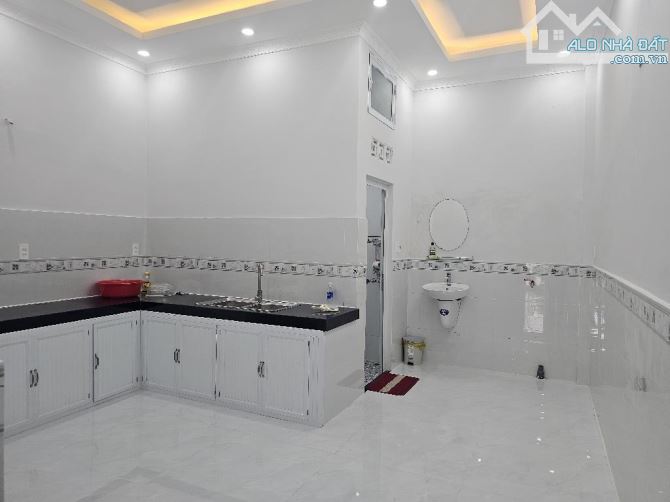 NHÀ QUẬN 7 2PN 92M2 HUỲNH TẤN PHÁT CHỈ 4,3 TỶ - LIỀN KỀ PMH - 4