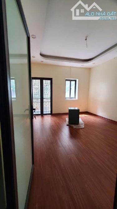 QUAN THỔ, ĐỐNG ĐA 5,2 tỷ HIẾM NHÀ BÁN - NHÀ MỚI ĐẸP Ở LUÔN * TRUNG TÂM QUẬN - TIỆN ÍCH BẠT - 8