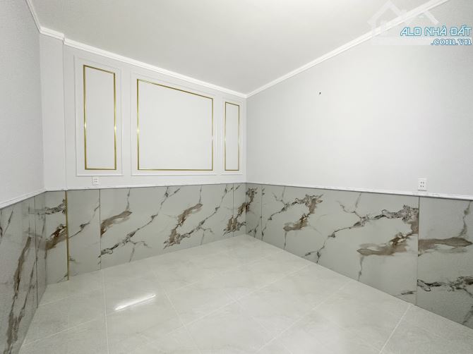 Bán gấp nhà sân vườn trước sau sát KDC Tân Phong, sổ riêng thổ cư, sau giáo xứ Thuận Hòa - 9