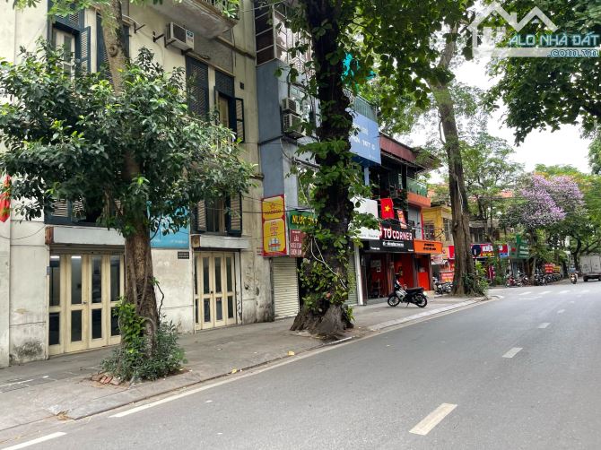 Mặt Phố Quán Thánh 61m x 3T Mt 10m Giá 24,5Tỷ Đang Cho Thuê 45Triệu ÔTô Đỗ Cửa Ngày Đêm