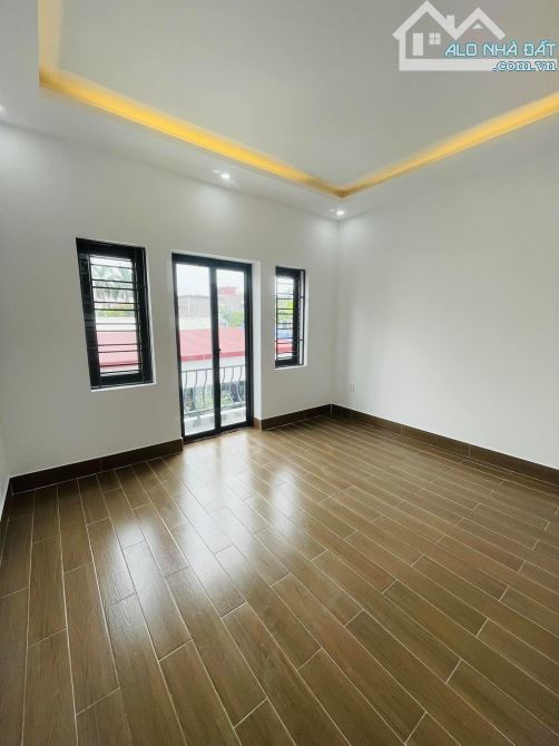 Nhà đẹp giá rẻ 60m2 nhà 3 tầng thiết kế hiện đại gần sát mặt trục 351 tại Nam Sơn chỉ hơn - 11