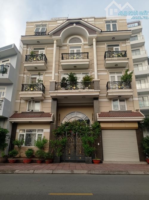 Bán nhà Nguyễn Bỉnh Khiêm Q1 ngay Gem Center  DT 12x15m  4 lầu HĐT 105tr/th giá 39 tỷ - 1