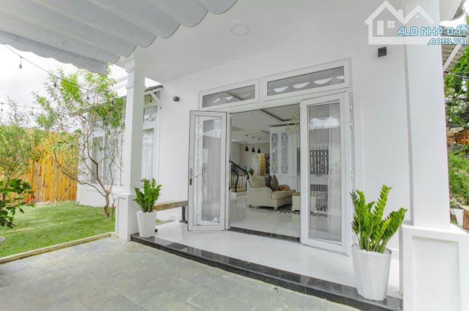 Cần bán biệt thự đường Quang Trung, p9, tp Đà Lạt. 200m² 3 tầg, 6phog, 16ty - 1