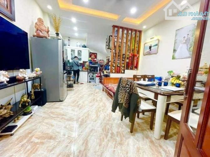 Bán nhà mặt ngõ Xuân Đỉnh, Ô tô tránh, 56m2, giá 10 tỷ - 1