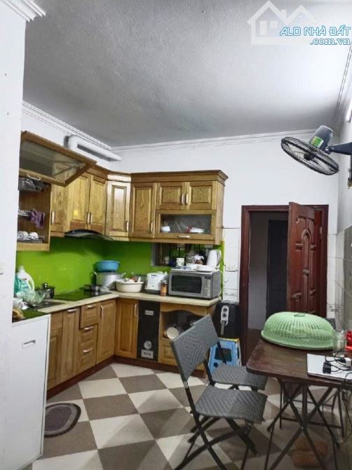🔔BÁN NHÀ -DÂN XÂY -3TẦNG -50M² 🚗ÔTÔ ĐỖ CỬA -20M RA MẶT PHỐ QUANG TRUNG -HÀ ĐÔNG. - 2