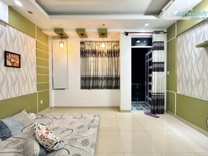 Bán đất, tặng nhà mặt ngõ Kim Mã, ngõ thông, ô tô, 60m2, 9.4 tỷ - 2