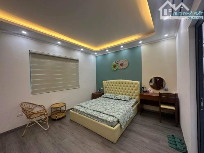 BÁN NHÀ LÔ GÓC VŨ TRỌNG PHỤNG - 61M² X 8 TẦNG - MẶT TIỀN 10M - GIÁ 20.5 TỶ - 5